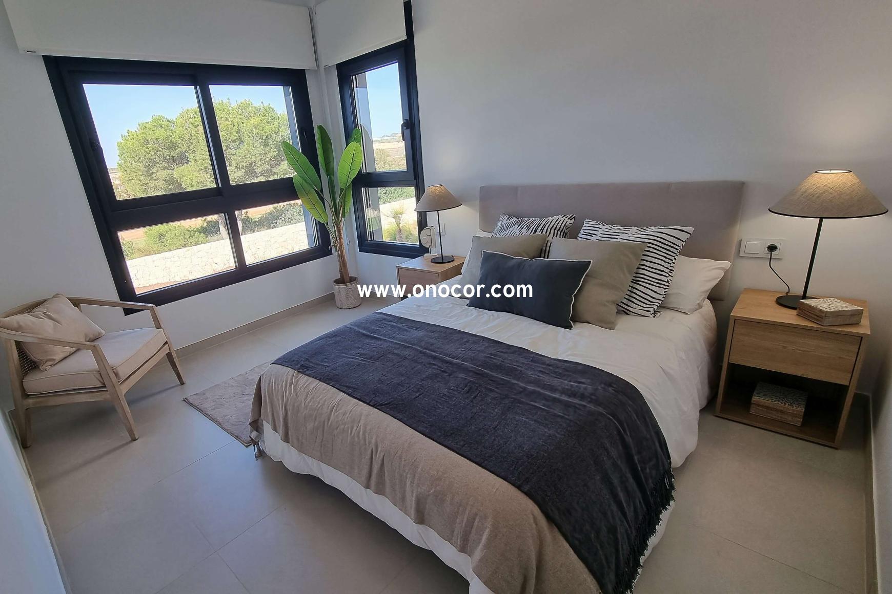 Front line apartments at Lo Romero Golf | Onocor